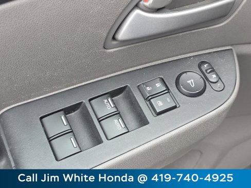 Used 2013 Honda Odyssey EX-L image 17