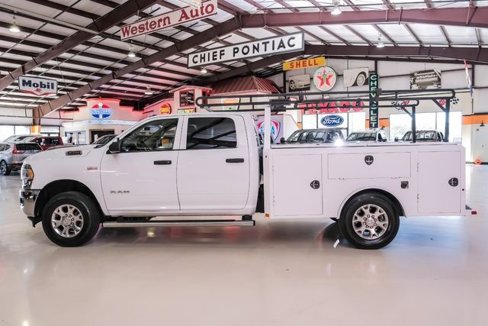 Used 2020 RAM 3500 Tradesman w/ Chrome Appearance Group image 12
