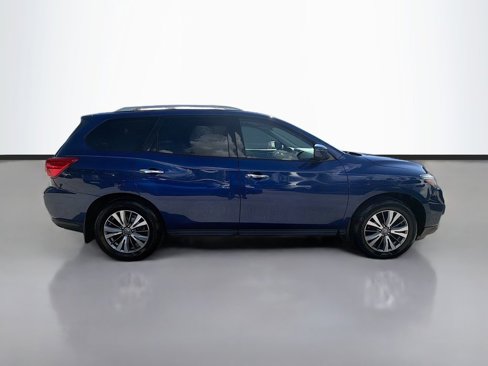 Used 2020 Nissan Pathfinder S image 9