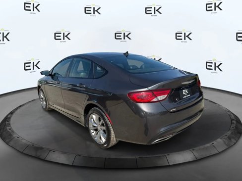 Used 2016 Chrysler 200 S w/ Navigation & Sound Group I image 5