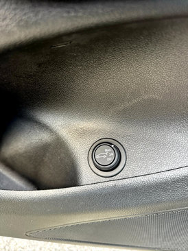 Used 2017 Buick Envision Essence image 17