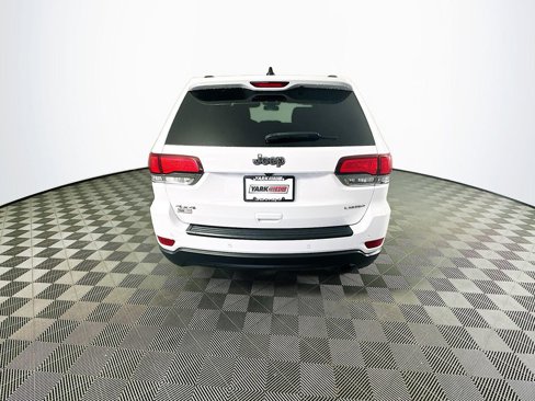 Used 2021 Jeep Grand Cherokee Laredo w/ Security & Convenience Group image 9