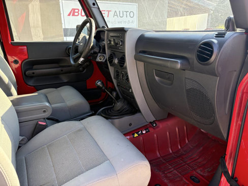 Used 2009 Jeep Wrangler Rubicon w/ Dual Top Group image 24