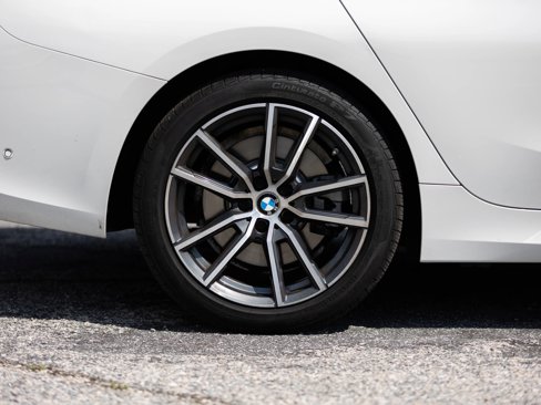 Used 2021 BMW 330i Sedan image 13