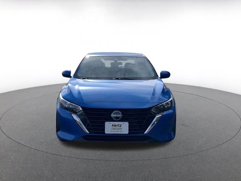 Used 2024 Nissan Sentra SV image 4