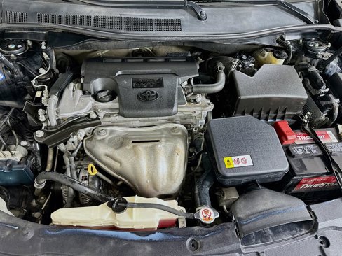 Used 2017 Toyota Camry XLE image 30