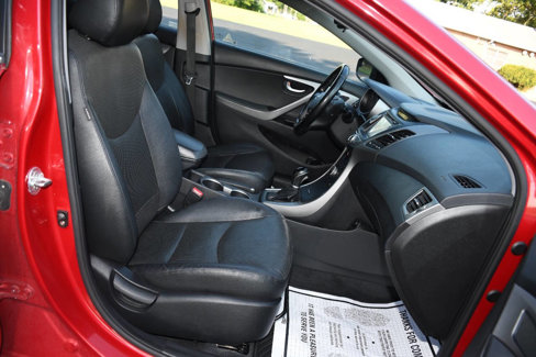 Used 2016 Hyundai Elantra Limited w/ Option Group 04 image 21