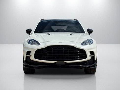 Used 2025 Aston Martin DBX 707 image 10