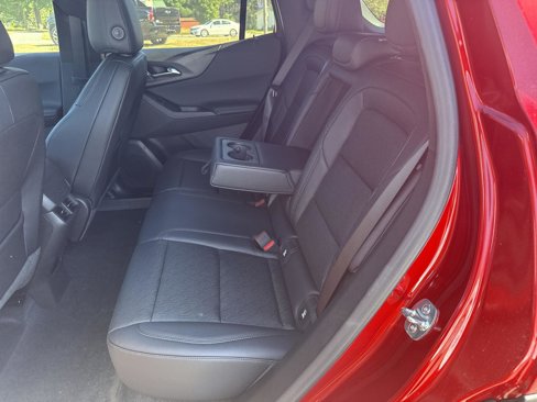 New 2026 Chevrolet Equinox LT w/ Convenience Package II image 12