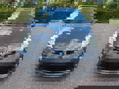 Used 2013 Toyota Prius Two image 9