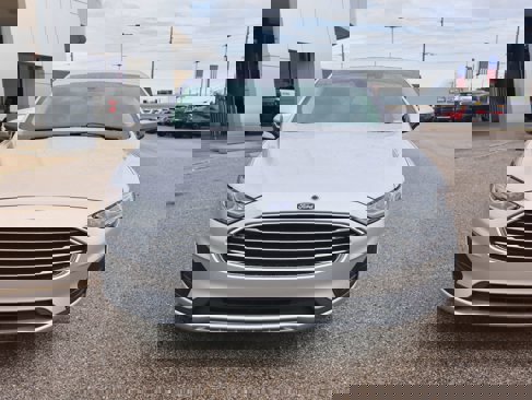 Used 2019 Ford Fusion SE image 8