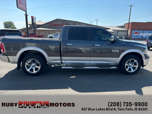 Used 2016 RAM 1500 Laramie w/ Convenience Group image 8