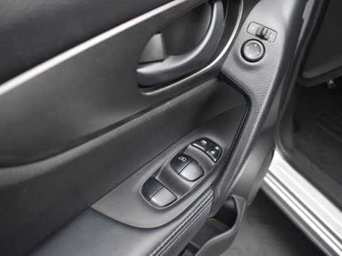 Used 2020 Nissan Rogue Sport S w/ Appearance Package image 11