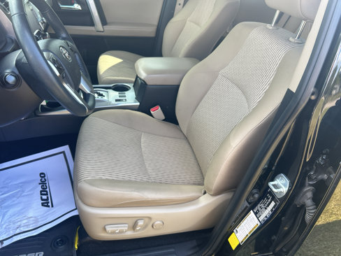 Used 2021 Toyota 4Runner SR5 image 14