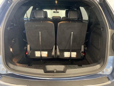 Used 2018 Ford Explorer XLT w/ Equipment Group 202A image 14