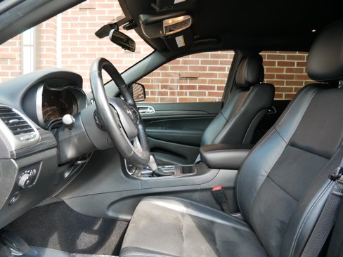 Used 2021 Jeep Grand Cherokee Laredo X image 6