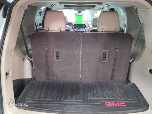 Used 2017 GMC Acadia Denali image 23