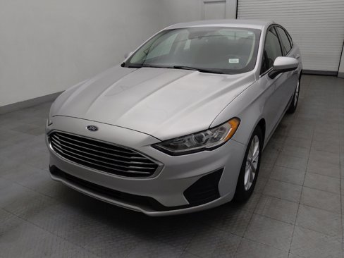 Used 2019 Ford Fusion SE image 15