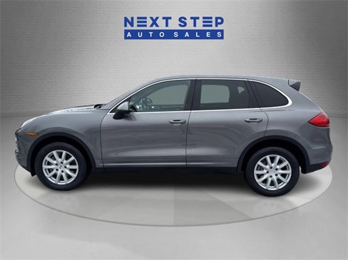 Used 2011 Porsche Cayenne image 4