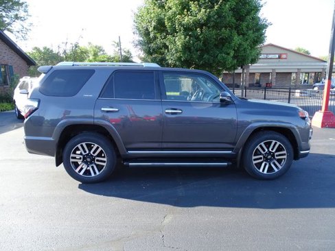 Used 2020 Toyota 4Runner Limited image 5