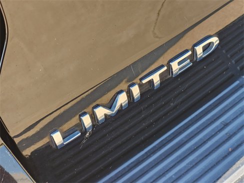 Used 2018 Ford Expedition Max Limited w/ Equipment Group 302A image 12
