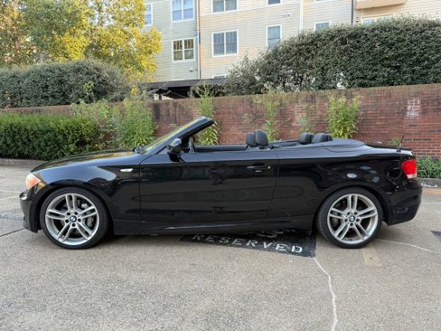 Used 2012 BMW 135i Convertible image 37