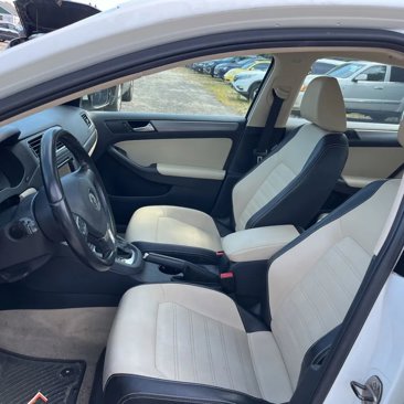 Used 2014 Volkswagen Jetta SEL image 5