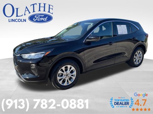Used 2023 Ford Escape Active w/ Tech Pack #2 image 2