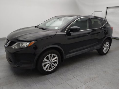 Used 2019 Nissan Rogue Sport S w/ Appearance Package image 2