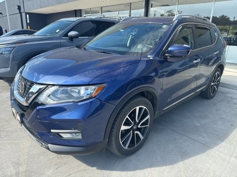 Used 2019 Nissan Rogue SL image 2