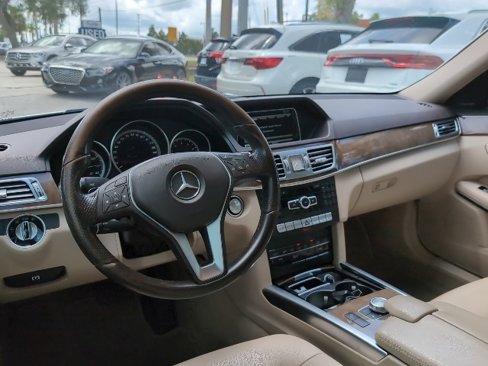 Used 2015 Mercedes-Benz E 350 Sedan image 7
