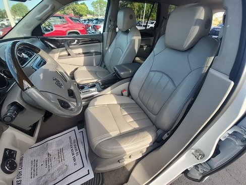 Used 2016 Buick Enclave Leather image 13