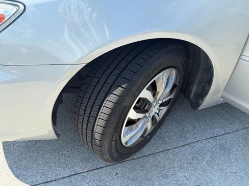 Used 2004 Toyota Camry XLE image 23