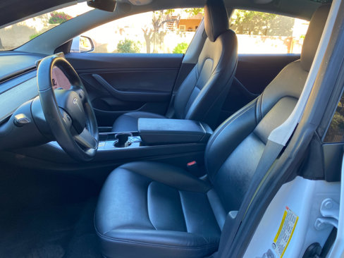 Used 2018 Tesla Model 3 Long Range image 25