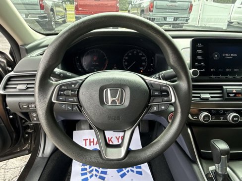 Used 2018 Honda Accord LX image 11