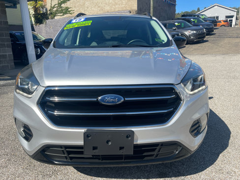 Used 2019 Ford Escape SE image 3