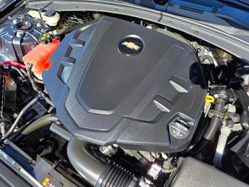 Used 2023 Chevrolet Camaro LT image 15