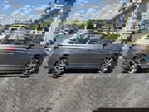 Used 2018 Hyundai Sonata SEL image 2