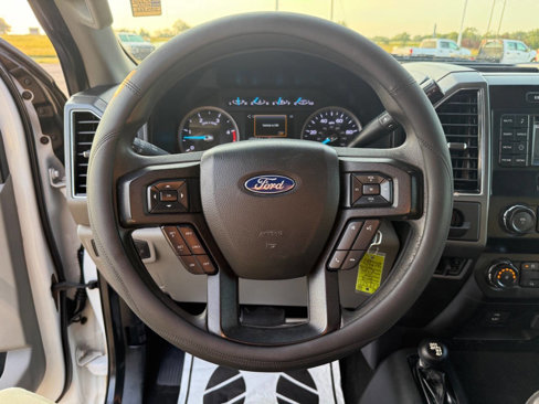 Used 2019 Ford F550 4x4 Regular Cab Super Duty image 18