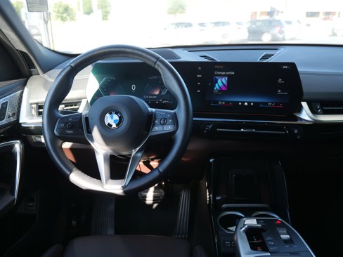 Used 2024 BMW X2 xDrive28i w/ Premium Package image 19