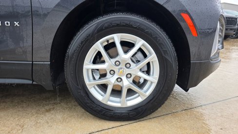 Used 2022 Chevrolet Equinox LT image 12