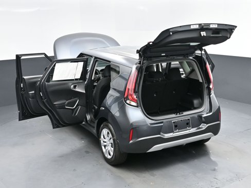 New 2025 Kia Soul LX image 15