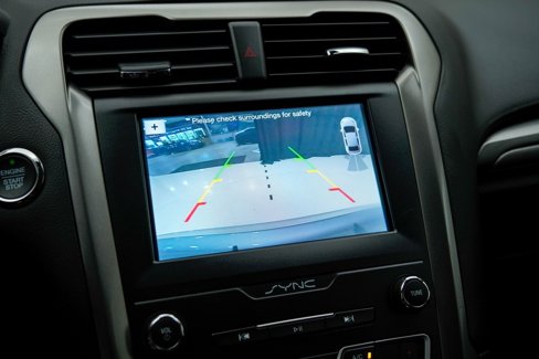 Used 2019 Ford Fusion SE image 10