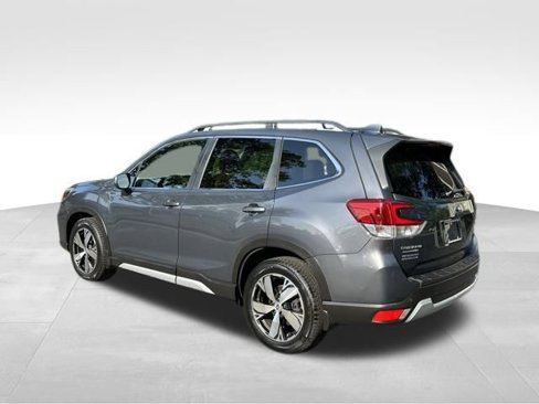 Used 2020 Subaru Forester Touring image 9