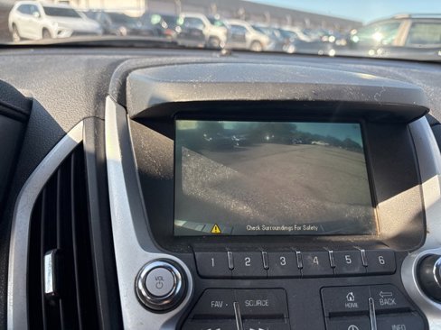 Used 2015 GMC Terrain SLE image 22
