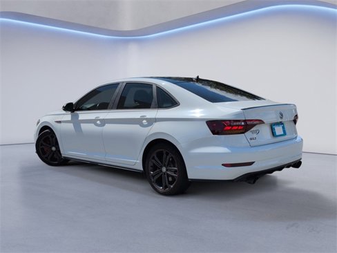 Used 2019 Volkswagen Jetta GLI image 9