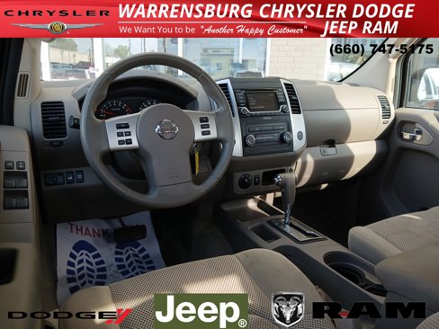 Used 2017 Nissan Frontier SV image 17