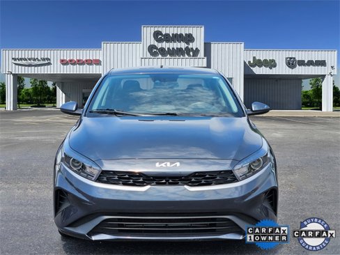 Used 2023 Kia Forte LX image 2