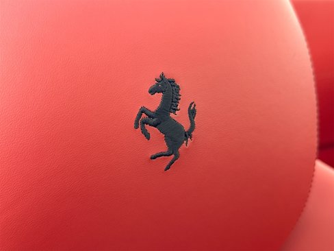 Certified 2014 Ferrari California image 23