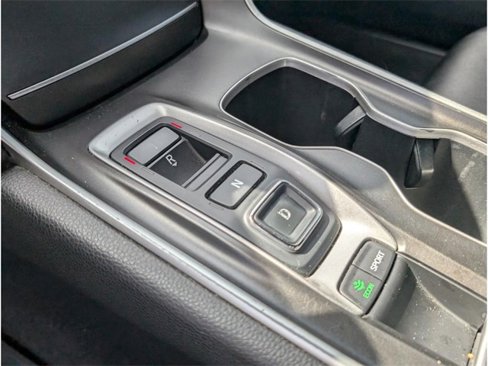 Used 2019 Honda Accord Sport image 23